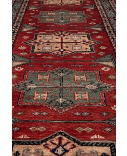Medallion Red 79x314