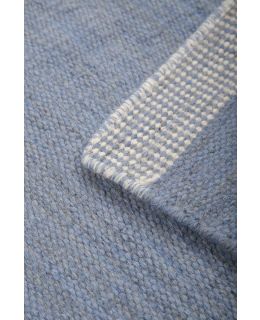 Plach Blue