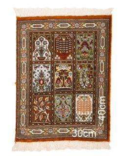 Ghom Silk Red 30x40