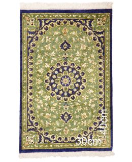Ghom Silk Green 30x40