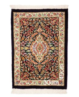 Ghom Silk Black 30x40