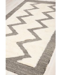 Berber Black White 191x307