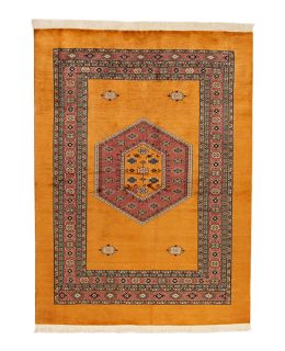 Medallion Gold 170x232