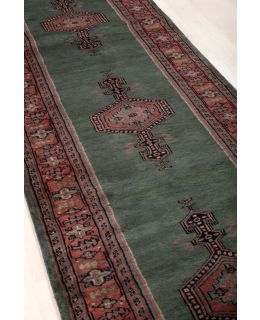 Medallion Green 78x667